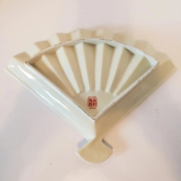 Vintage Asian Handpainted Fan  Trinket Dish Floral/Peacock. - Picture 5 of 11